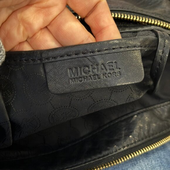 Michael Kors Black Stanthorpe Leather Satchel Bag - Picture 8 of 12